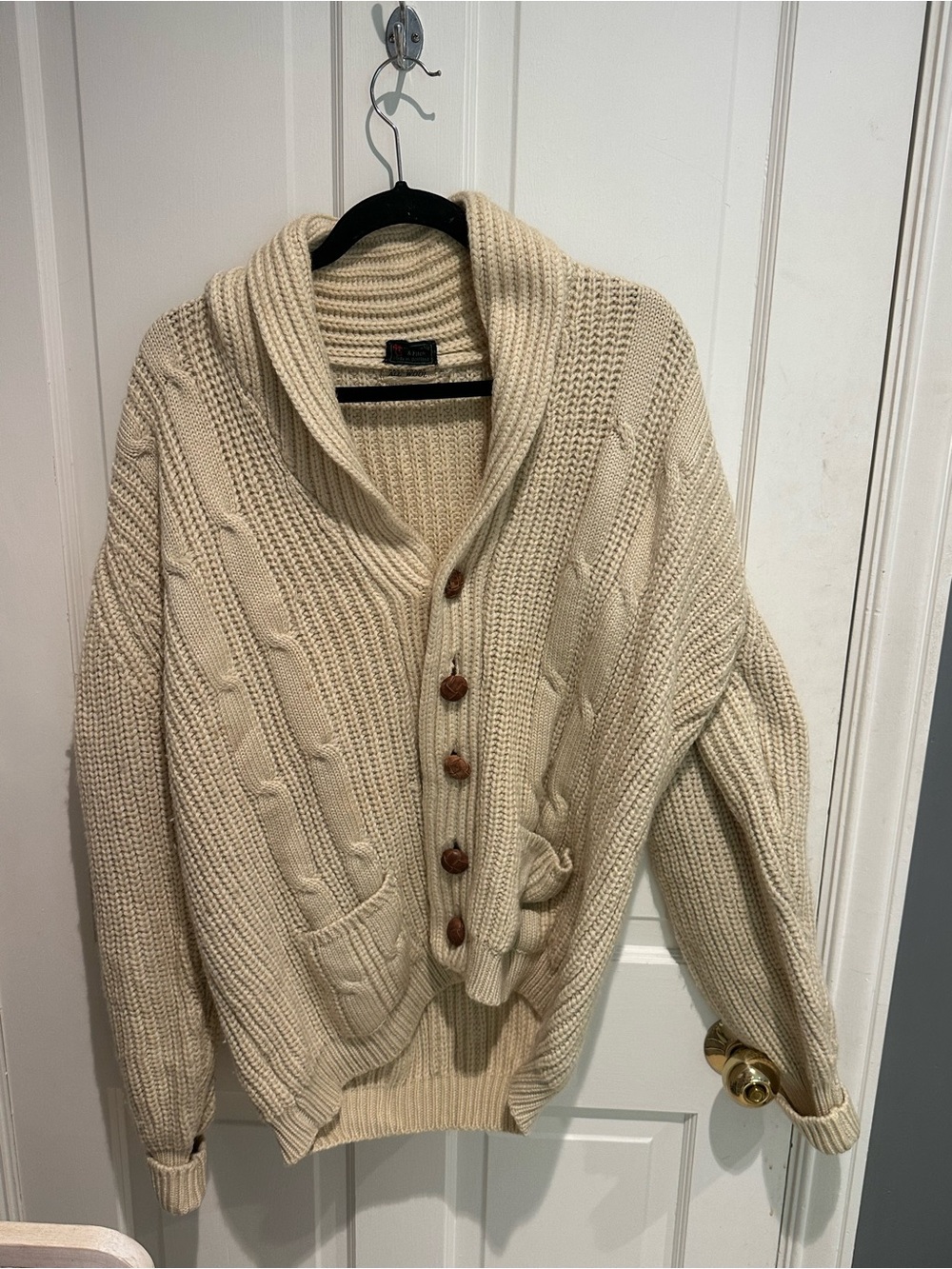 Abercrombie & Fitch Vintage Cream Wool Cable-Knit Shawl Collar Cardigan